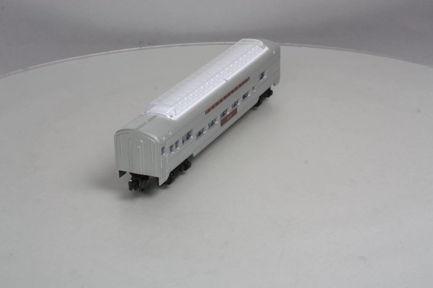 American Flyer 6-49959 S Scale Pennyslvania Streamline Full Vista Dome Car 7 American Flyer 6-49959 S Scale Pennyslvania Streamline Full Vista Dome Car - Image 5