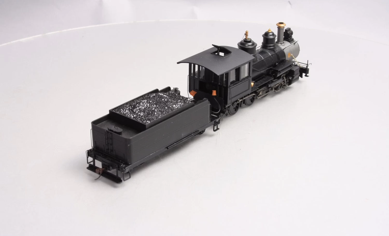 Bachmann 28697 On30 Painted & Unlettered Baldwin 4-6-0 Wood Cab W/DCC (Black) 7 Bachmann 28697 On30 Painted & Unlettered Baldwin 4-6-0 Wood Cab W/DCC (Black) - Image 5