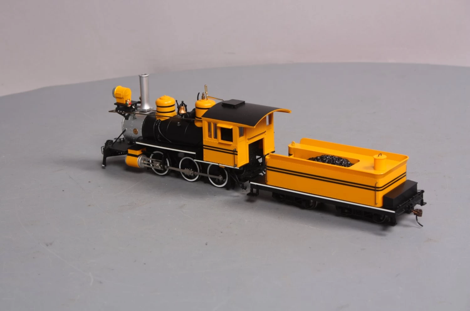 Bachmann 25249 On30 Painted & Unlettered Bumble Bee 2-6-0 Mogul Steam Locomotive 6 Bachmann 25249 On30 Painted & Unlettered Bumble Bee 2-6-0 Mogul Steam Locomotive - Image 4