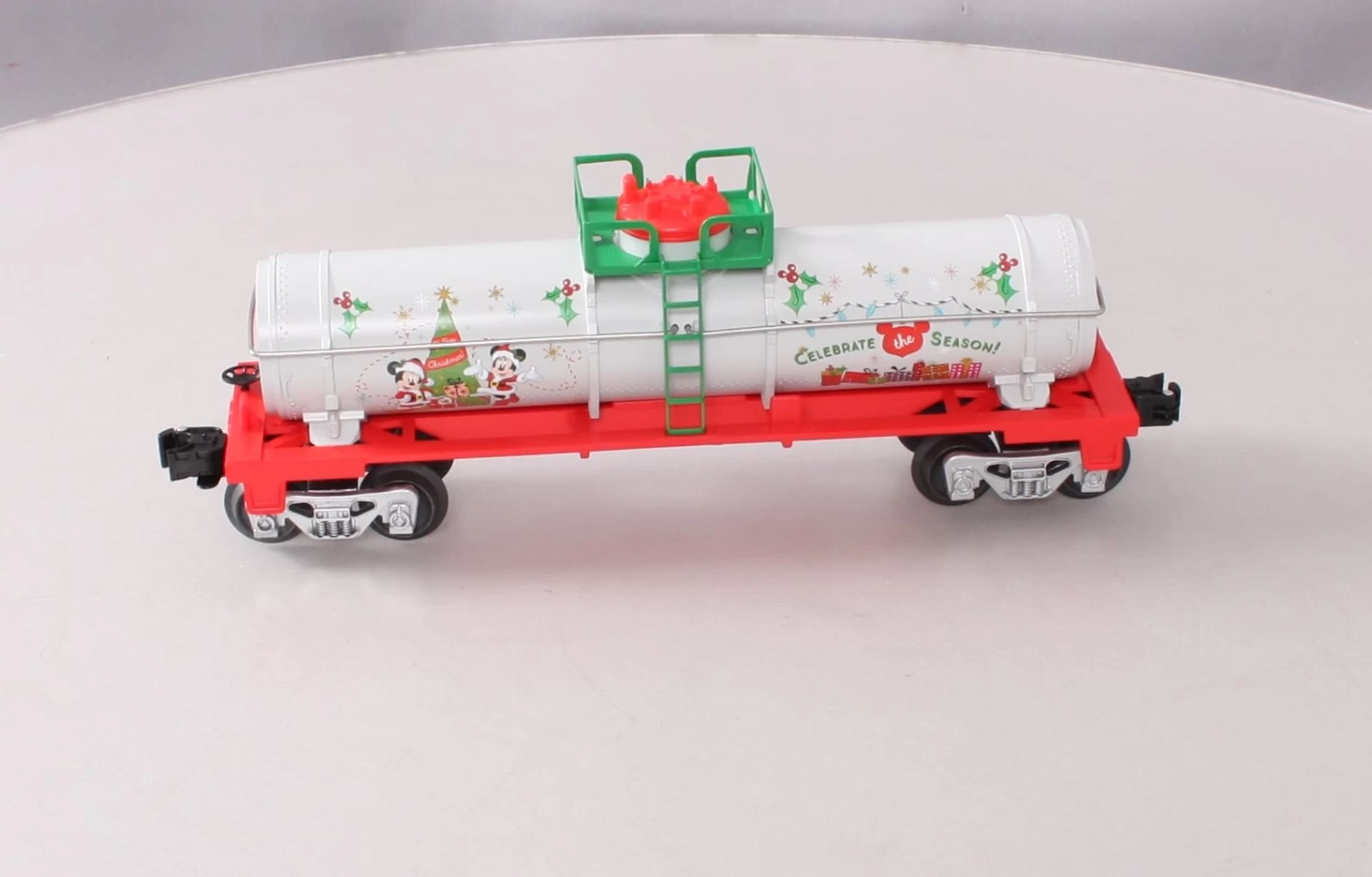 Lionel 2028360 O Mickey & Friends Christmas Tank Car 7 Lionel 2028360 O Mickey & Friends Christmas Tank Car - Image 5